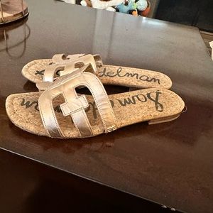 Same Edelman sandals rose gold
